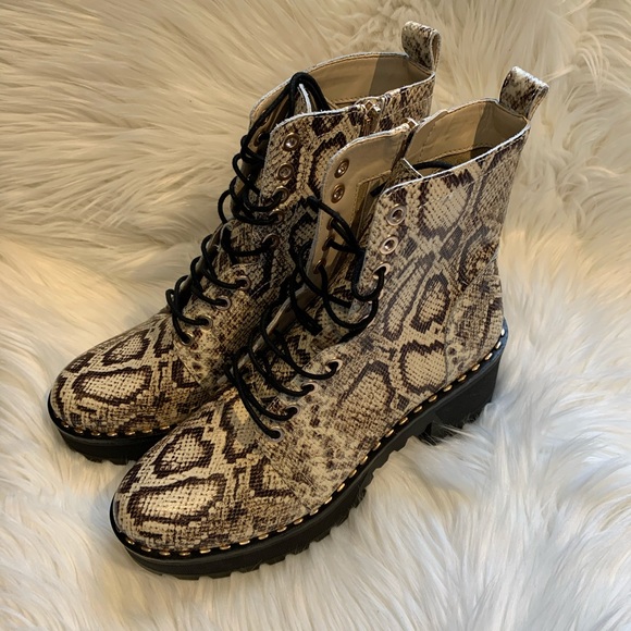 Vince Camuto Mecale Combat Boot - Picture 9 of 13